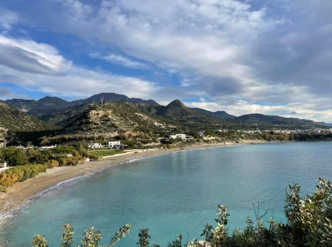 Maciliavilla. Ierápetra Buitenkant foto